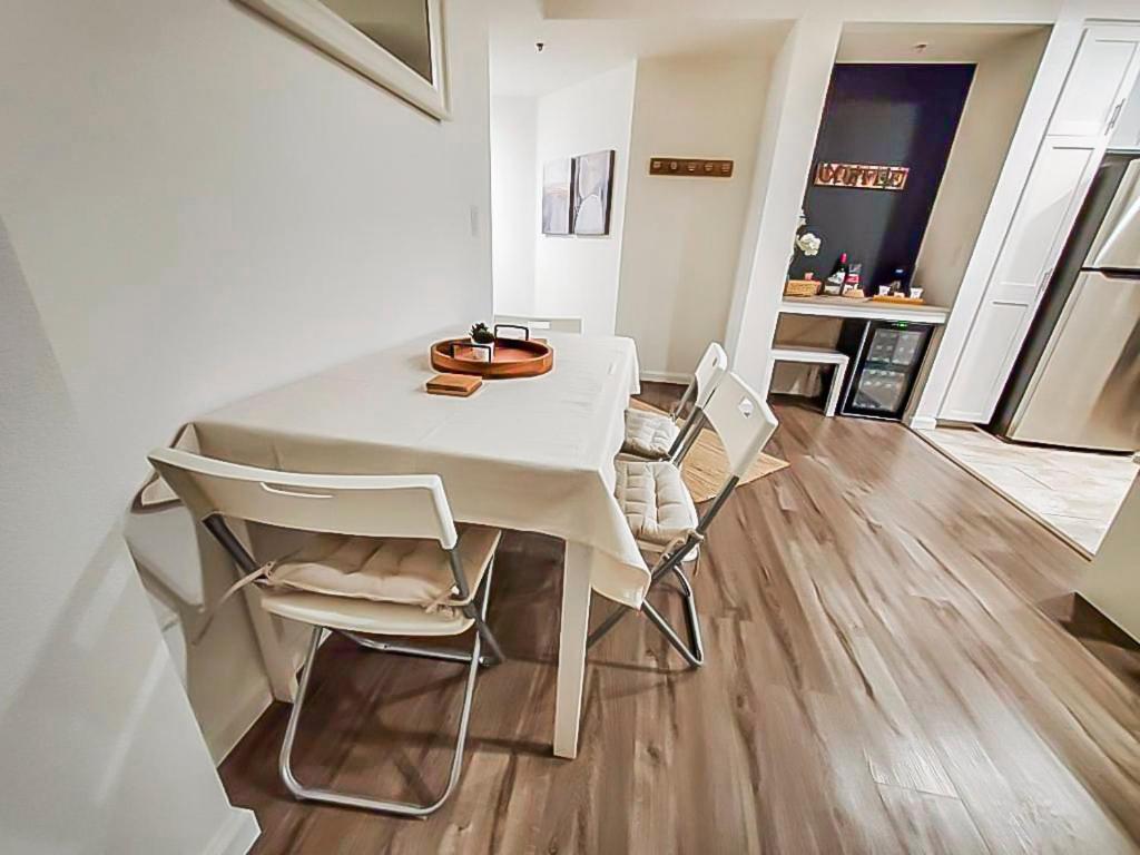 לוס אנג'לס Two Bedroom Condo At Universal Studios מראה חיצוני תמונה