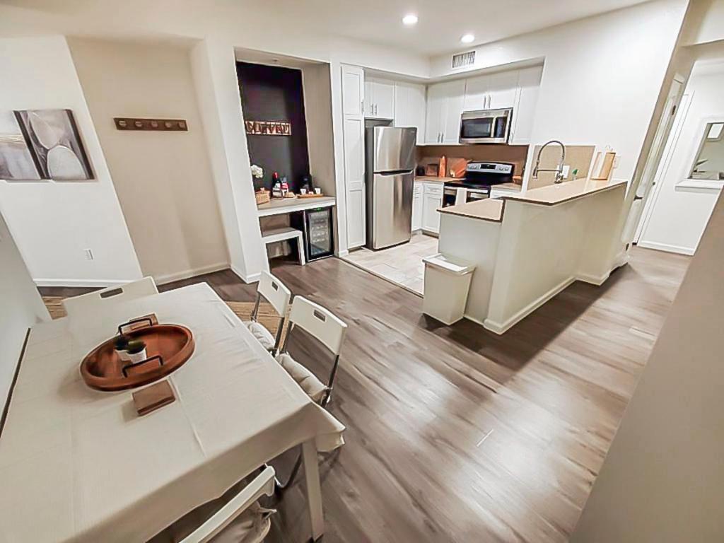 לוס אנג'לס Two Bedroom Condo At Universal Studios מראה חיצוני תמונה