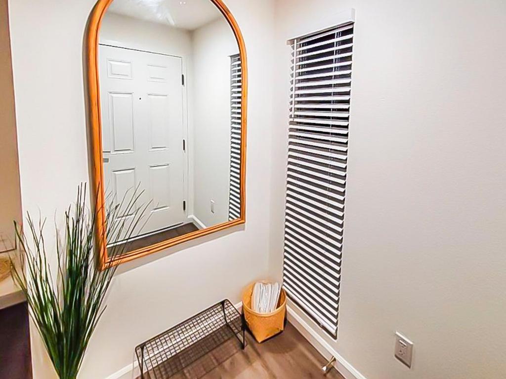 לוס אנג'לס Two Bedroom Condo At Universal Studios מראה חיצוני תמונה
